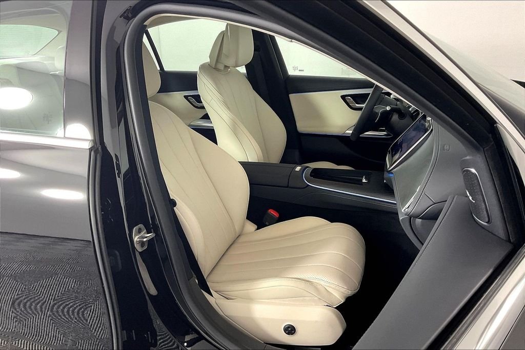 2026 Mercedes-Benz E-Class E350 - Photo 7