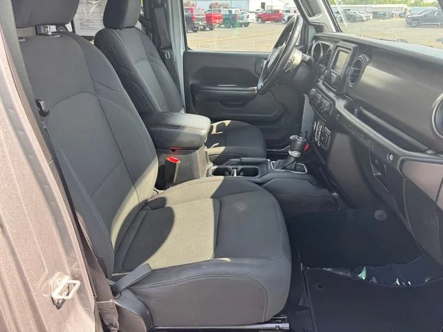 Certified Used 2020 Silver Jeep Unlimited Sport S image 14