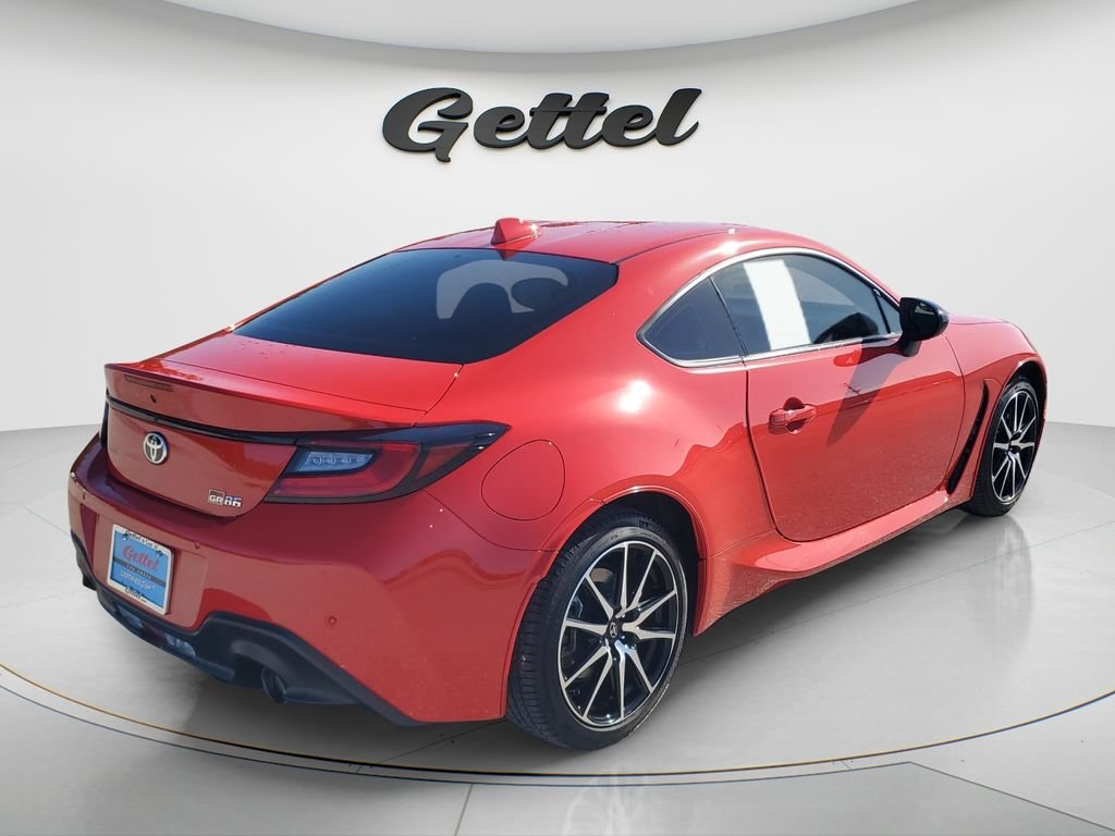 Certified Used 2023  Toyota Base image 5