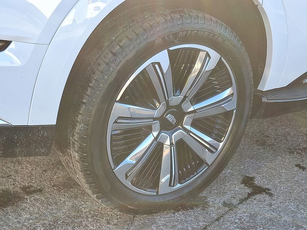 2025 Cadillac Escalade IQ Luxury 2 - Photo 12