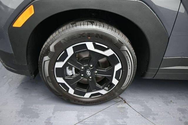 New 2026 Gray Hyundai SEL FWD image 20