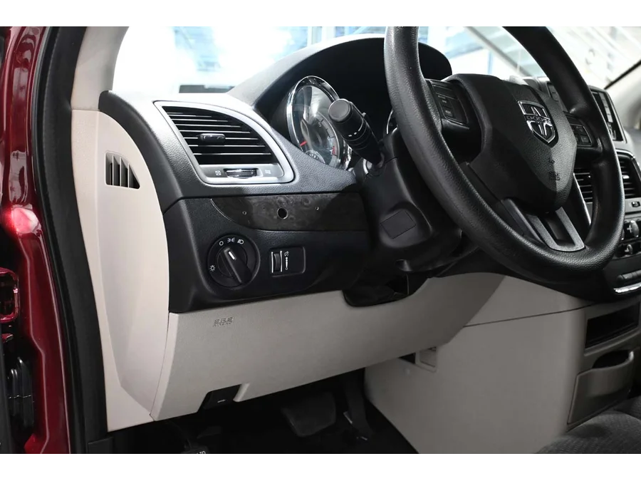 Used 2019 RED Dodge SE Handicap Mobility Van image 29