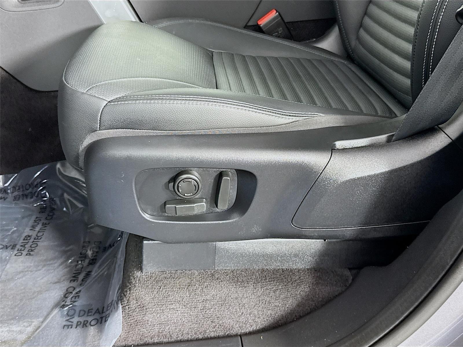 Used 2024 Gray Land Rover S image 22