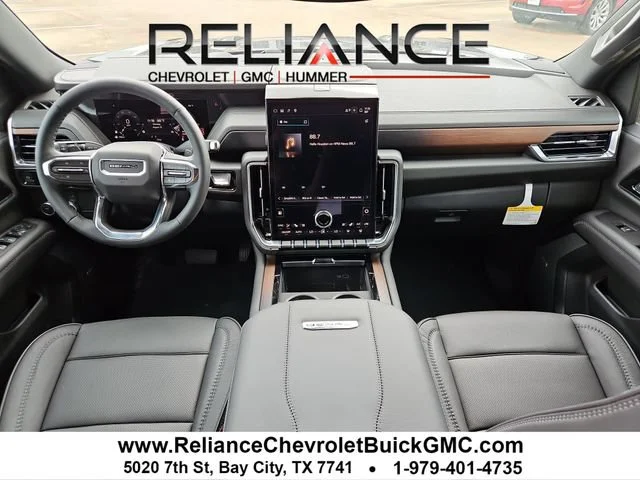2026 GMC Yukon Denali - Photo 13