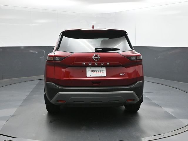 Used 2023 Red Nissan SV image 5