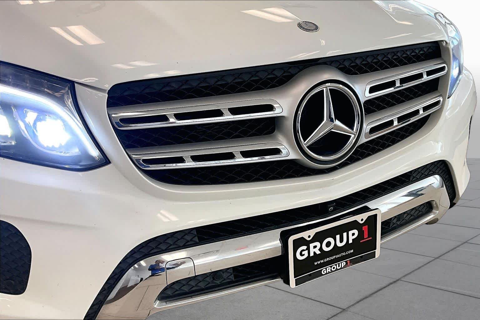 Used 2017 Polar White Mercedes-Benz GLS 450 image 28