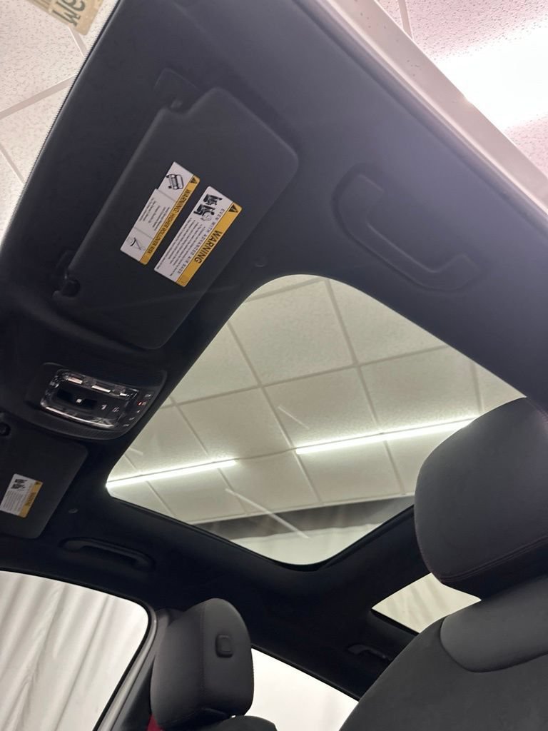 New 2026 Polar White Mercedes-Benz AMG® GLA 35 4MATIC® SUV image 50