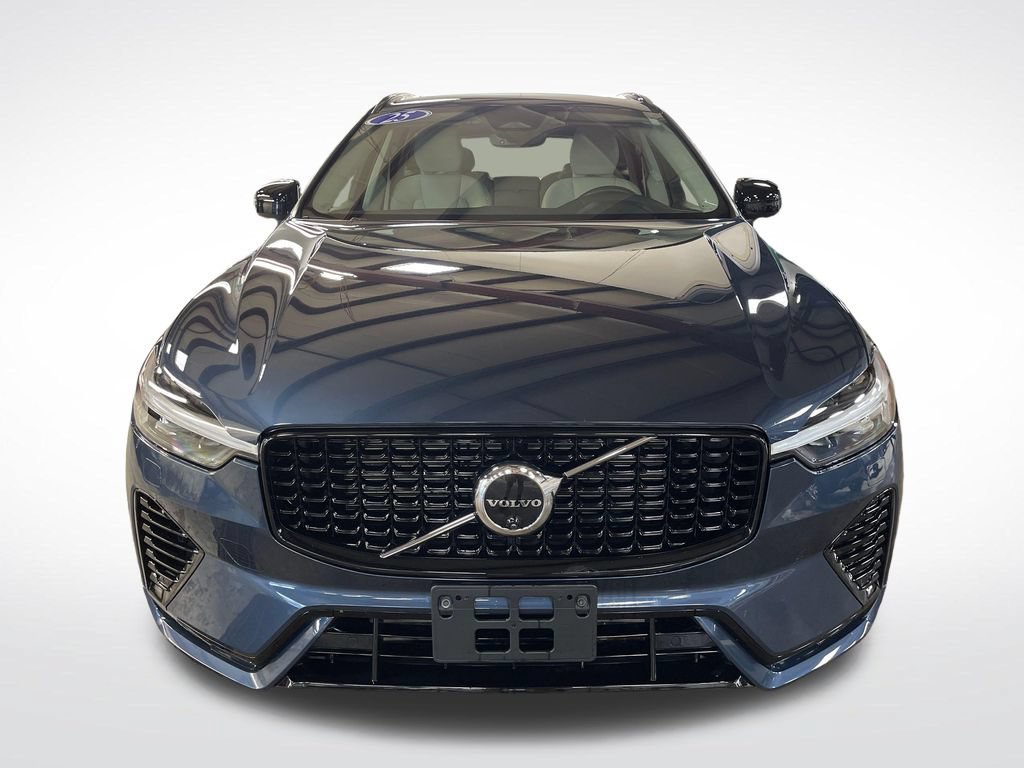 Used 2025 Blue Volvo Plus image 9