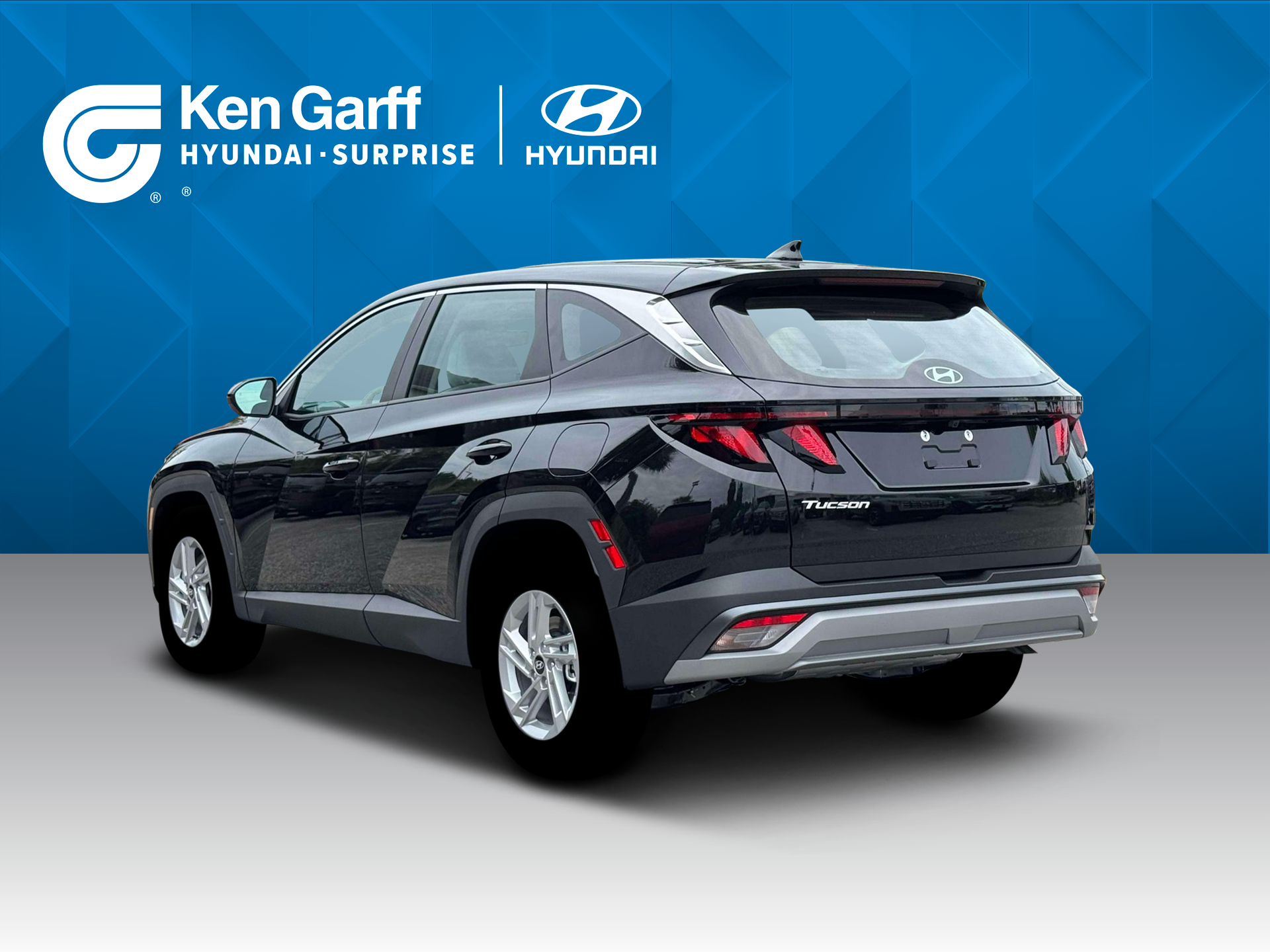 New 2026 Phantom Black Hyundai SE FWD image 5