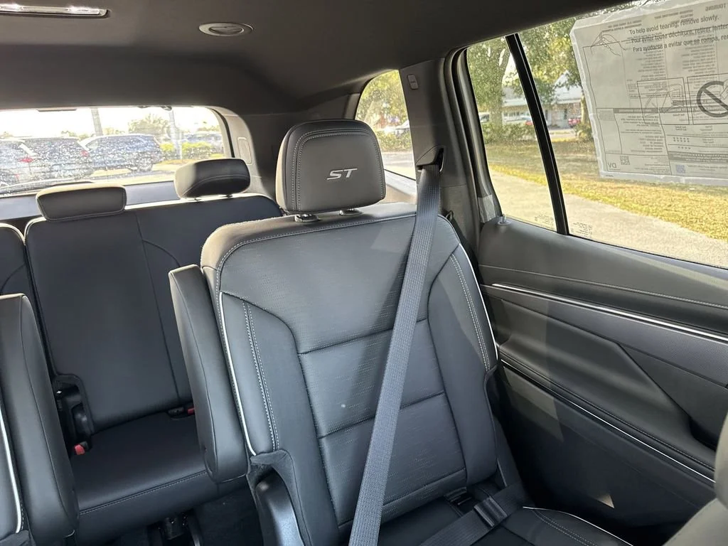 2026 Buick Enclave Sport Touring - Photo 17