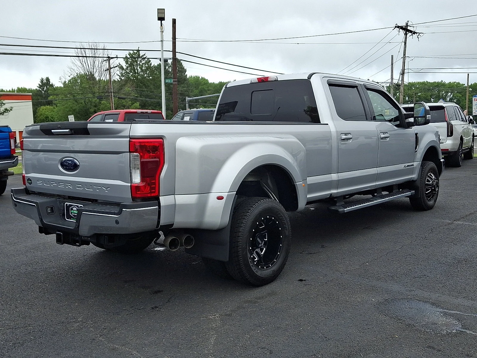 Used 2019 Ingot Silver Metallic   Ux Ford LARIAT image 11