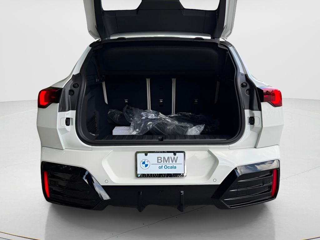 New 2026 Alpine White BMW xDrive28i image 22