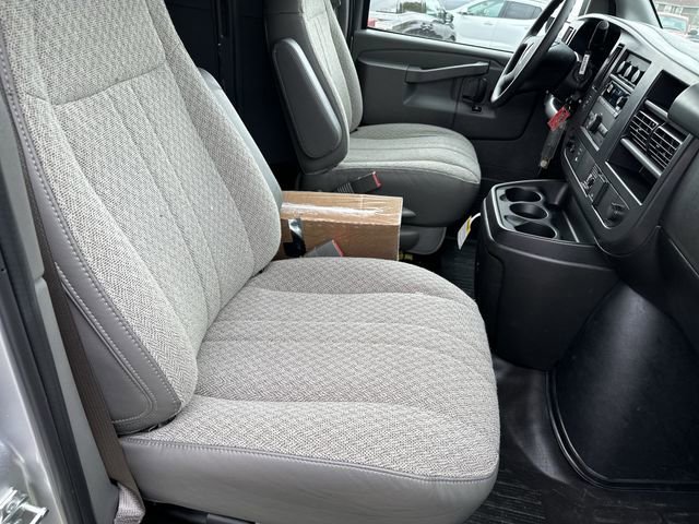 2026 GMC Savana Cargo Work Van - Photo 27