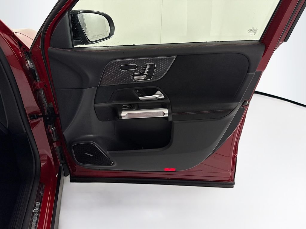 Certified Used 2024 MANUFAKTUR Patagonia Red Metallic Mercedes-Benz GLB 250 image 26