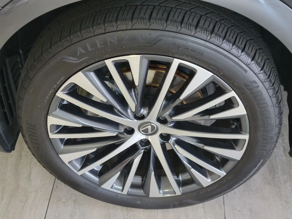 Certified Used 2024 SONIC CHROME Lexus 350 Premium Plus image 9
