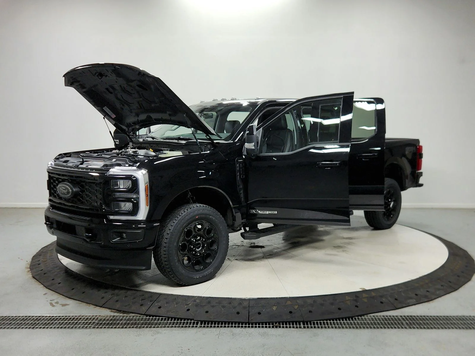 New 2026 Agate Black Metallic Ford F-250® Lariat® image 12