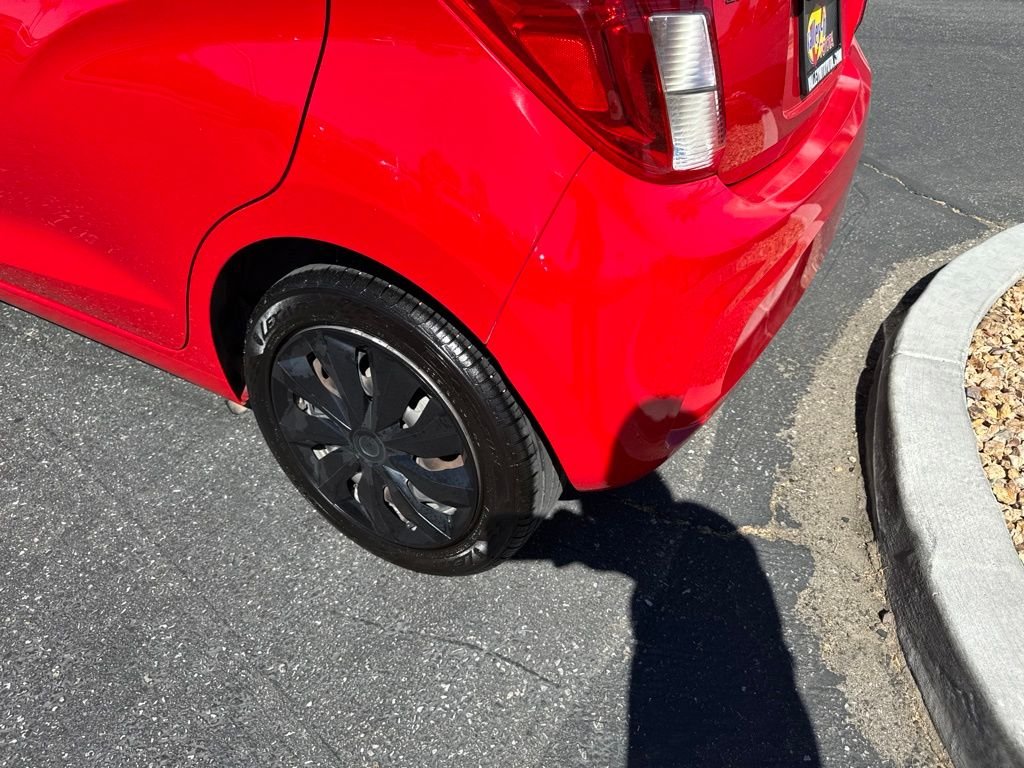 Used 2019 Red Chevrolet LS image 8