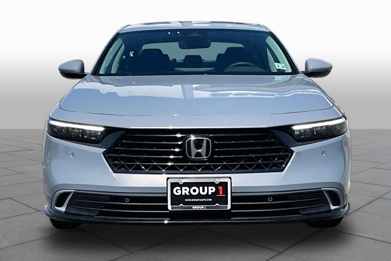 Certified Used 2026 Urban Gray Pearl Honda EX-L image 4