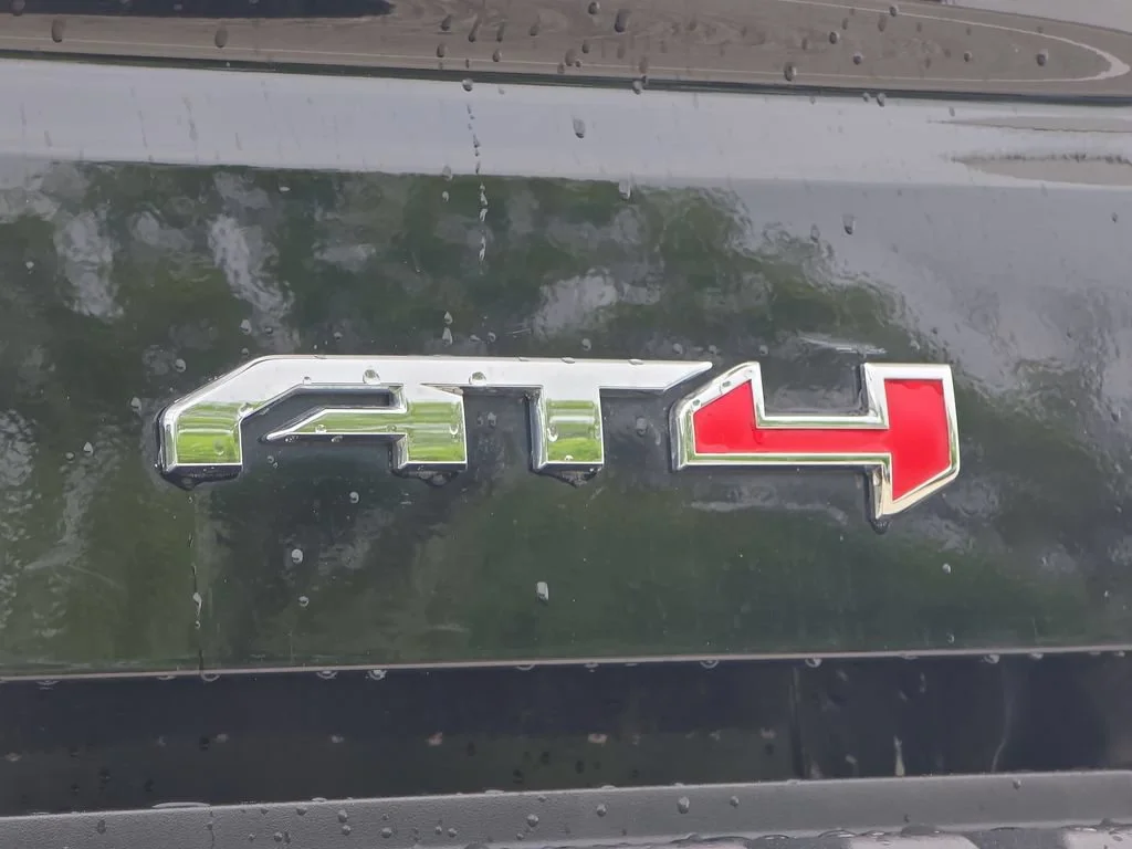 Used 2022 Onyx Black GMC AT4 image 33