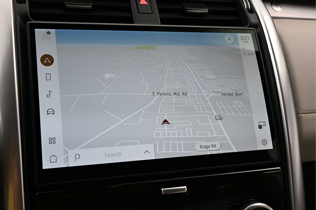 Certified Used 2025 Black Land Rover Dynamic SE image 15