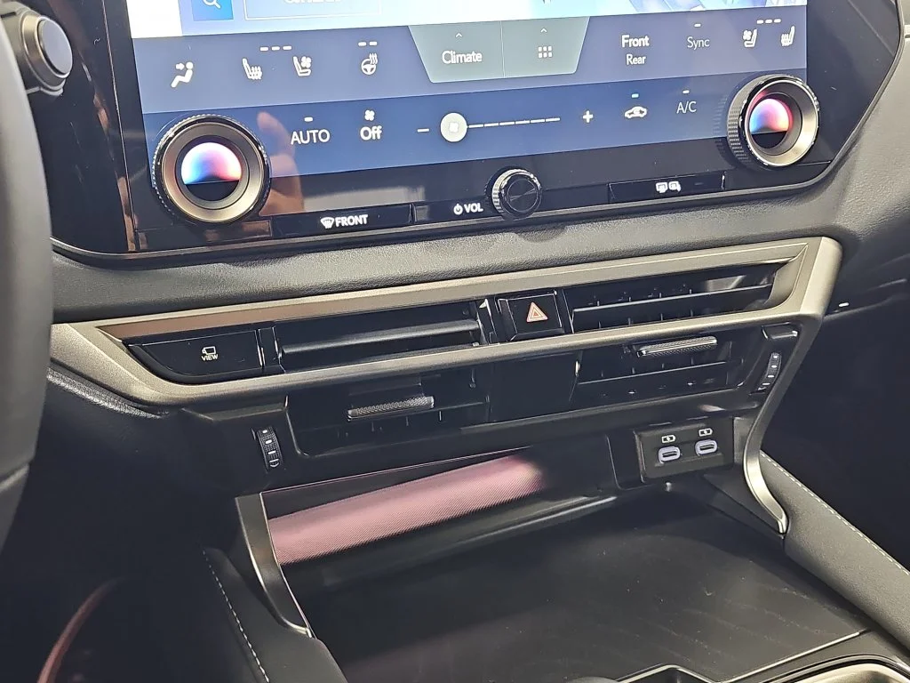 New 2026 Iridium Lexus PREMIUM PLUS image 23