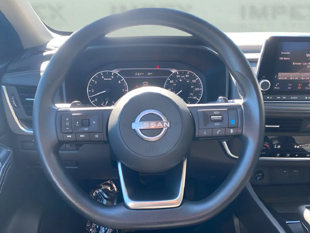 Used 2024 Gray Nissan SV image 24