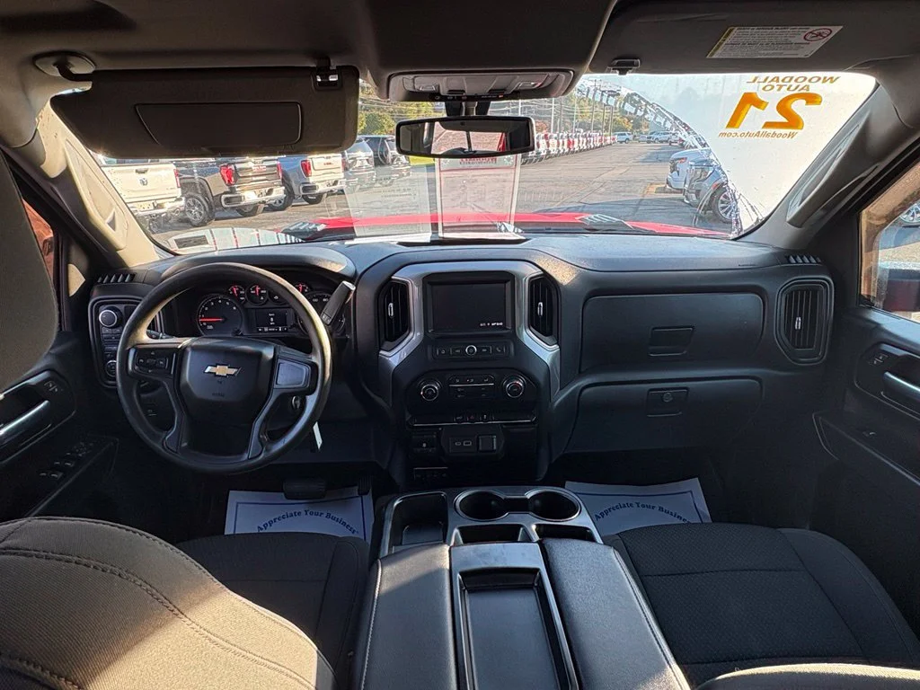 Used 2021 RED HOT Chevrolet Custom image 21