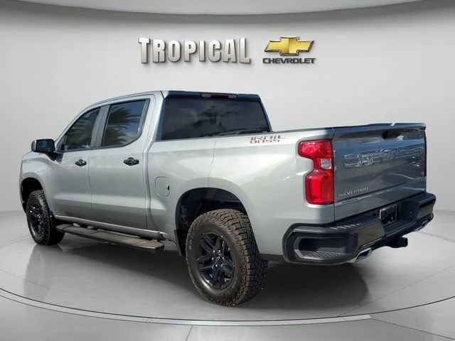 Used 2024 Sterling Gray Metallic Chevrolet LT Trail Boss image 2