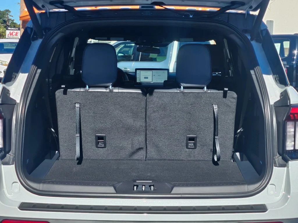 New 2027 Avalanche Gray Ford Tremor® image 14