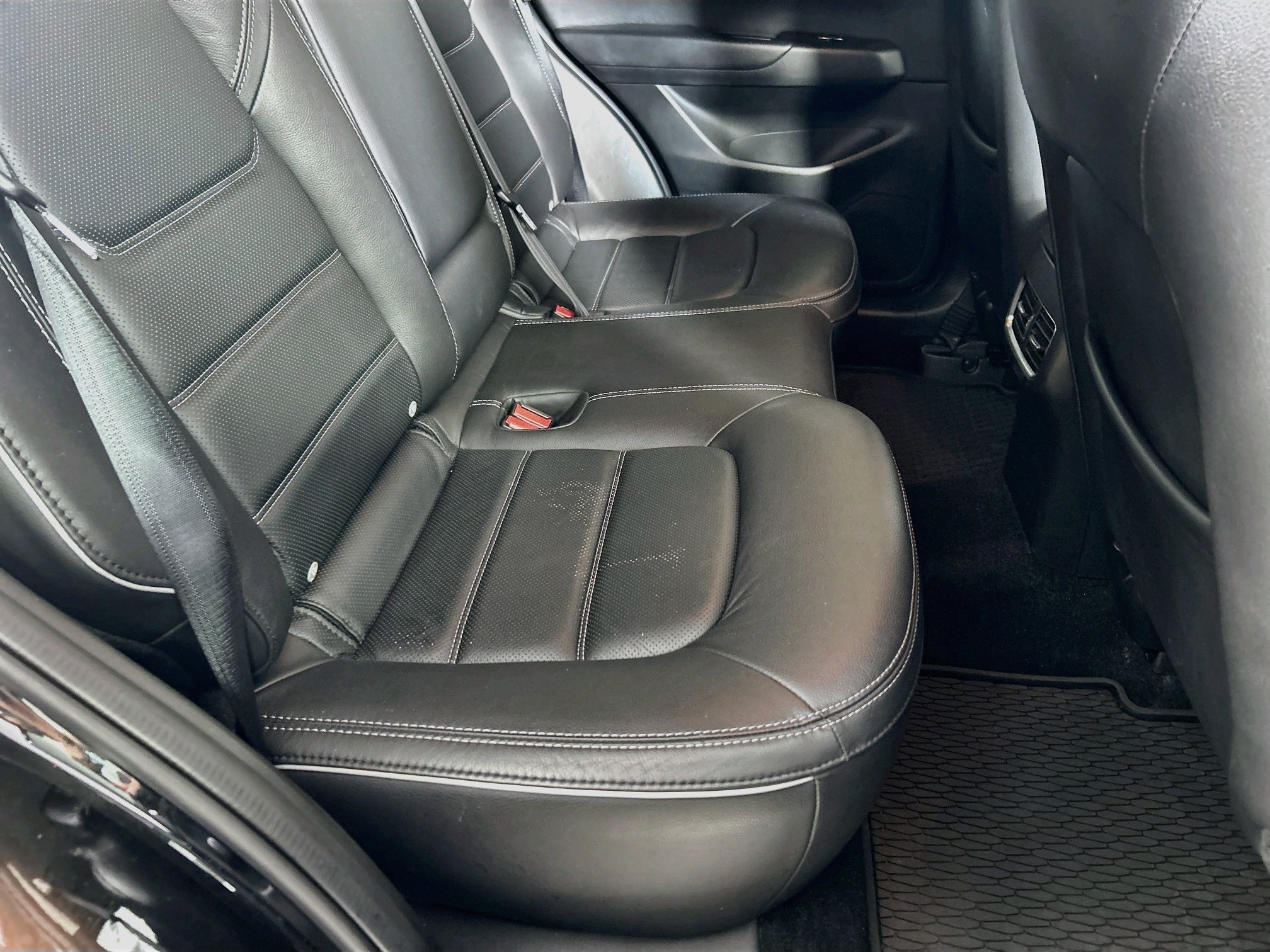 Certified Used 2025 Jet Black Mica Mazda 2.5 S Preferred Package image 27