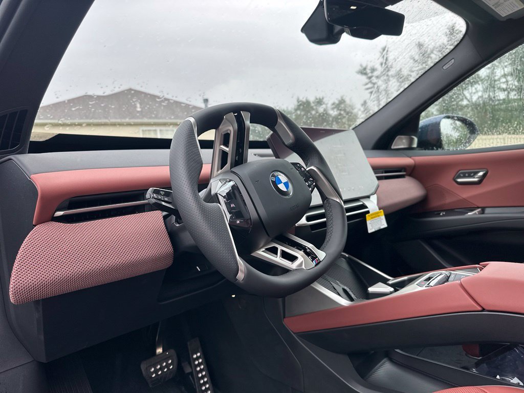 New 2027 Ocean Wave Blue Metallic BMW 50 xDrive image 15