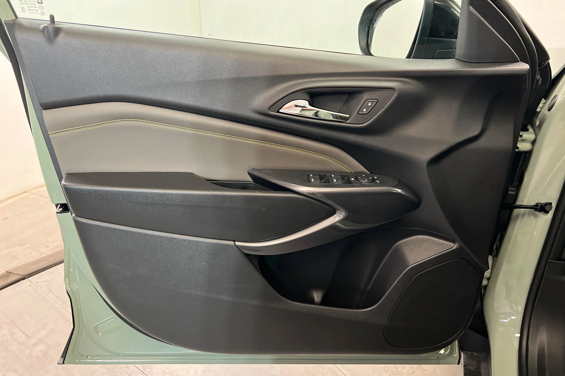 2026 Chevrolet Trax Activ - Photo 14