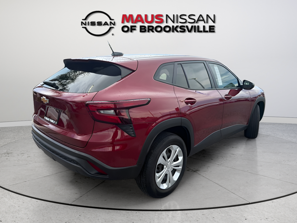 Used 2025 Red Chevrolet LS image 8