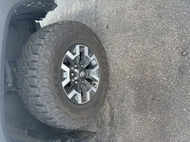 Used 2021  Toyota TRD Off-Road image 18