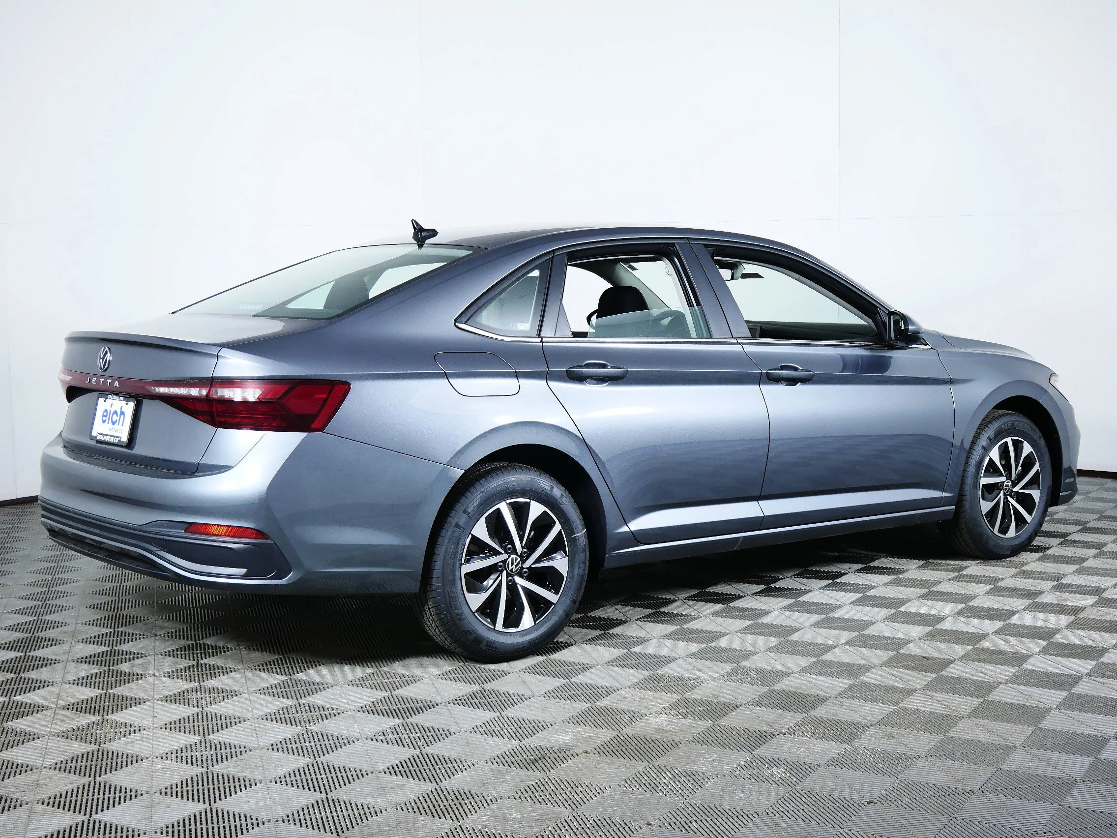 New 2026 Platinum Gray Metallic Volkswagen S image 7
