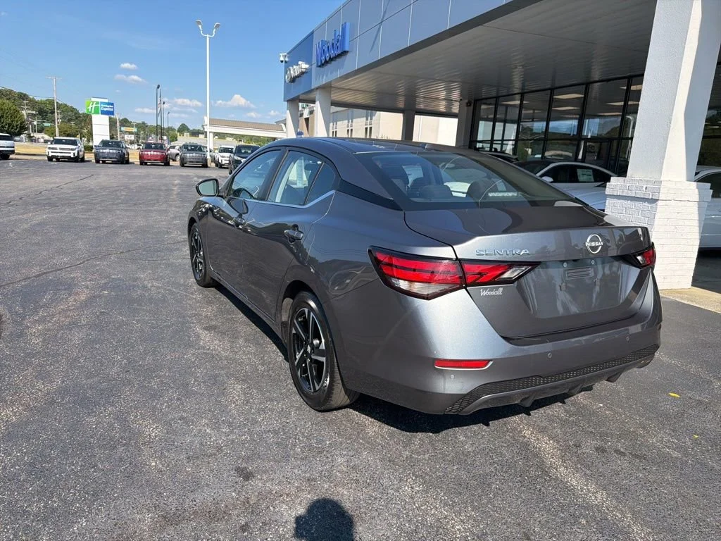 Used 2025 Gray Nissan SV image 7