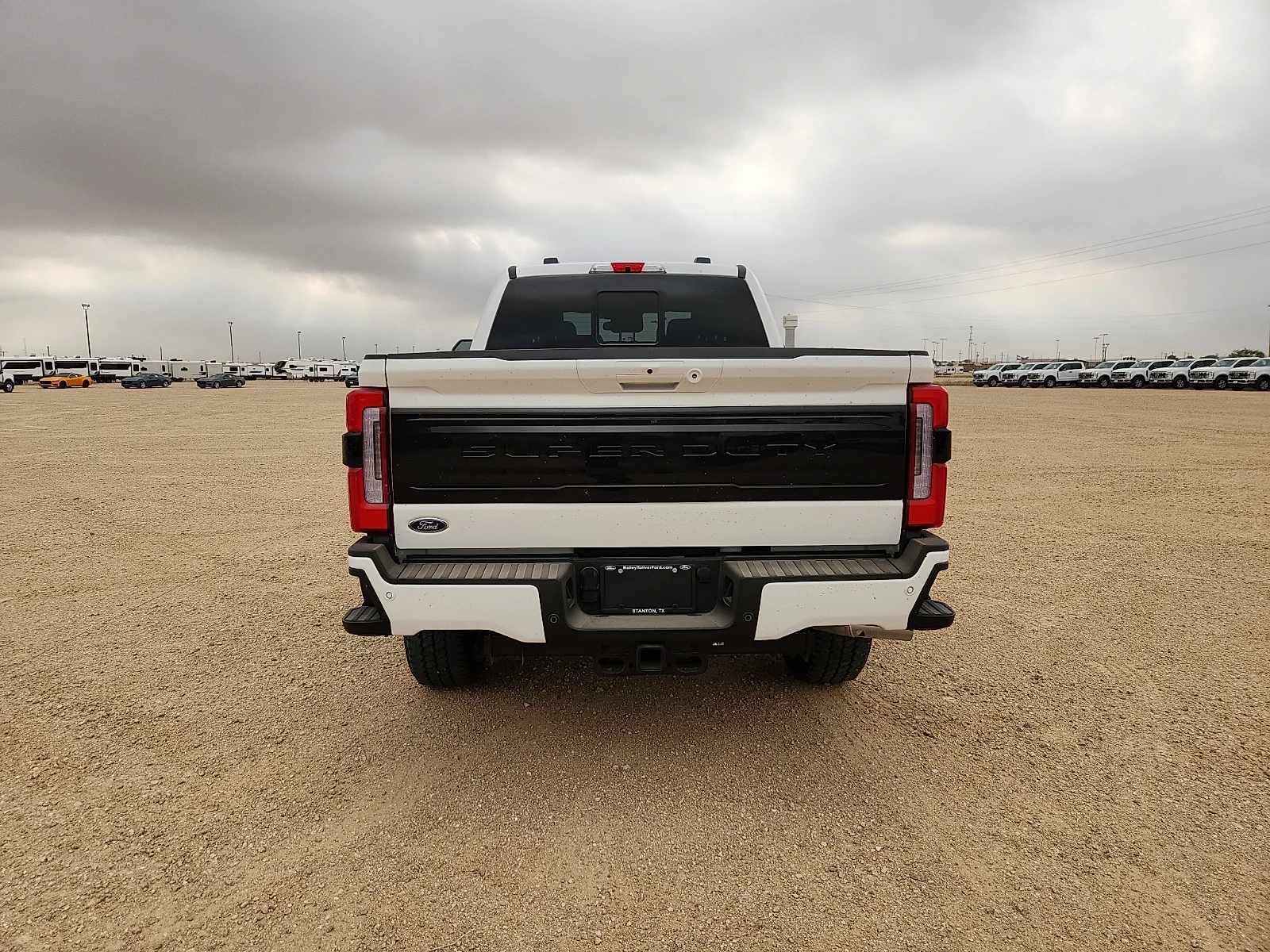 New 2026 Star White Metallic Tri-Coat Ford F-250® Platinum® image 6