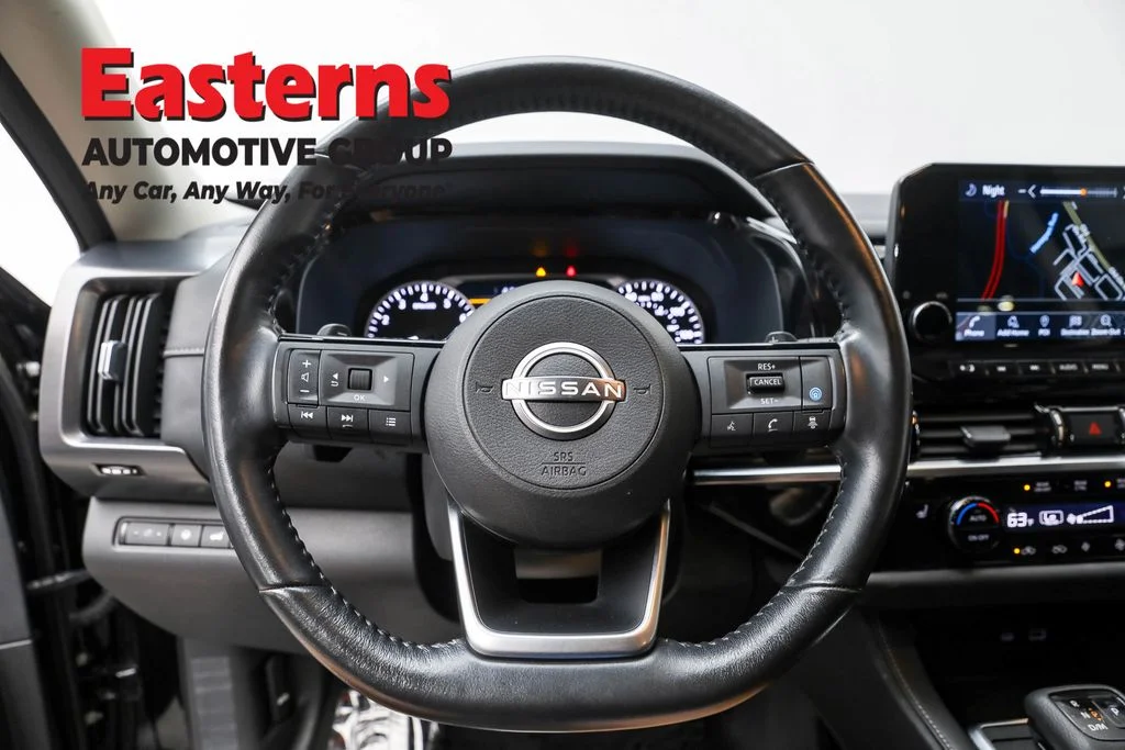 Used 2022 Black Nissan SL image 10
