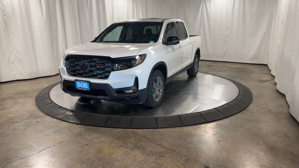 2025 Honda Ridgeline TrailSport - Photo 5