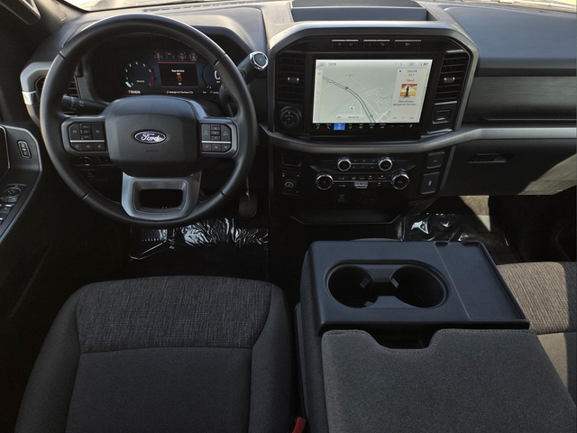 Used 2024 Gray Ford XLT image 8