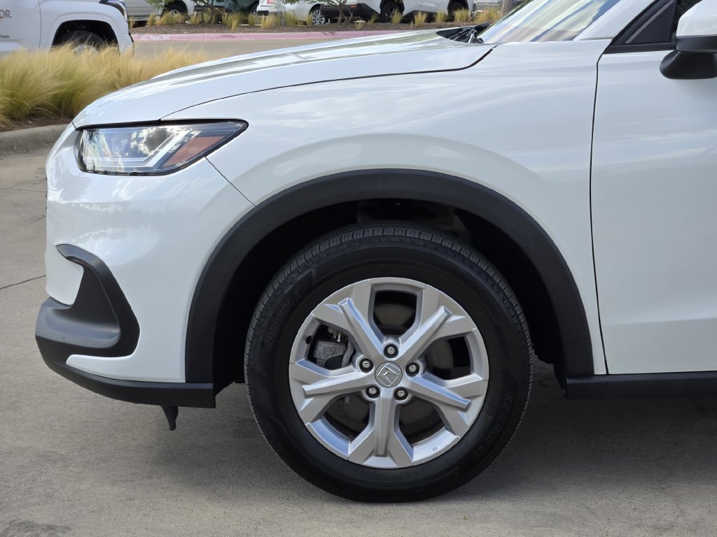 Used 2024 White Honda LX image 7