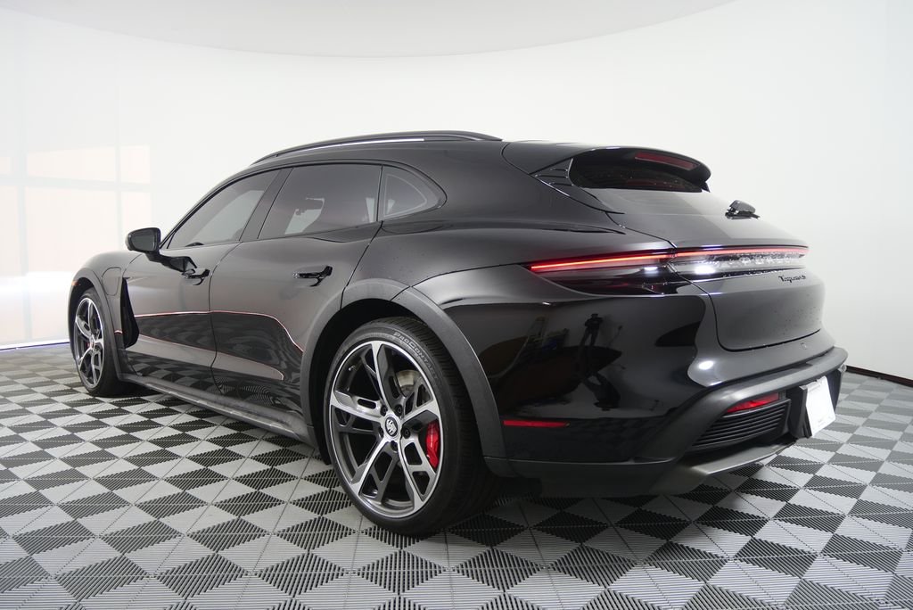 Used 2024 Black Porsche 4S image 6