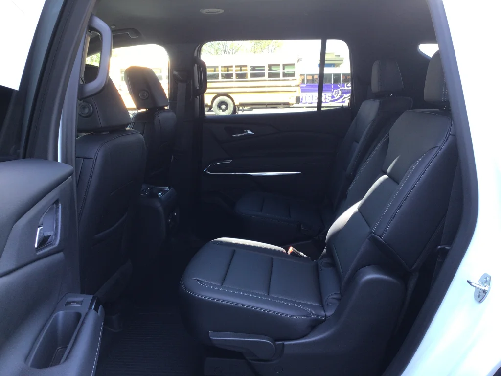 New 2026 Summit White Chevrolet LT image 9