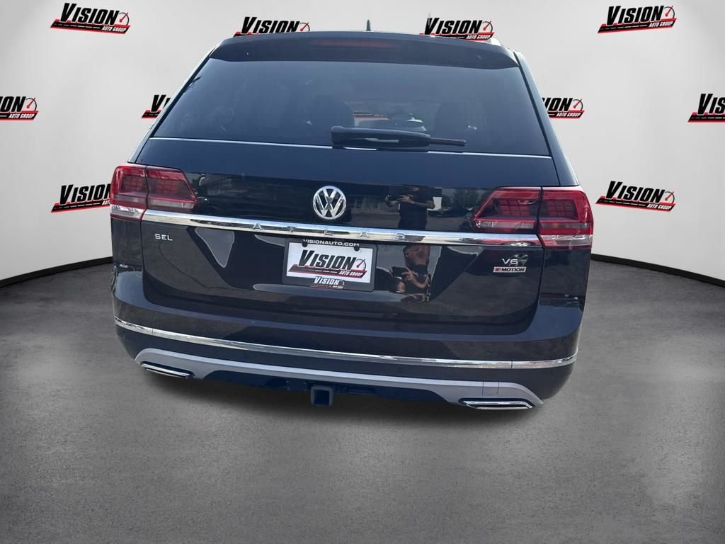 Used 2019 Black Volkswagen SEL image 7
