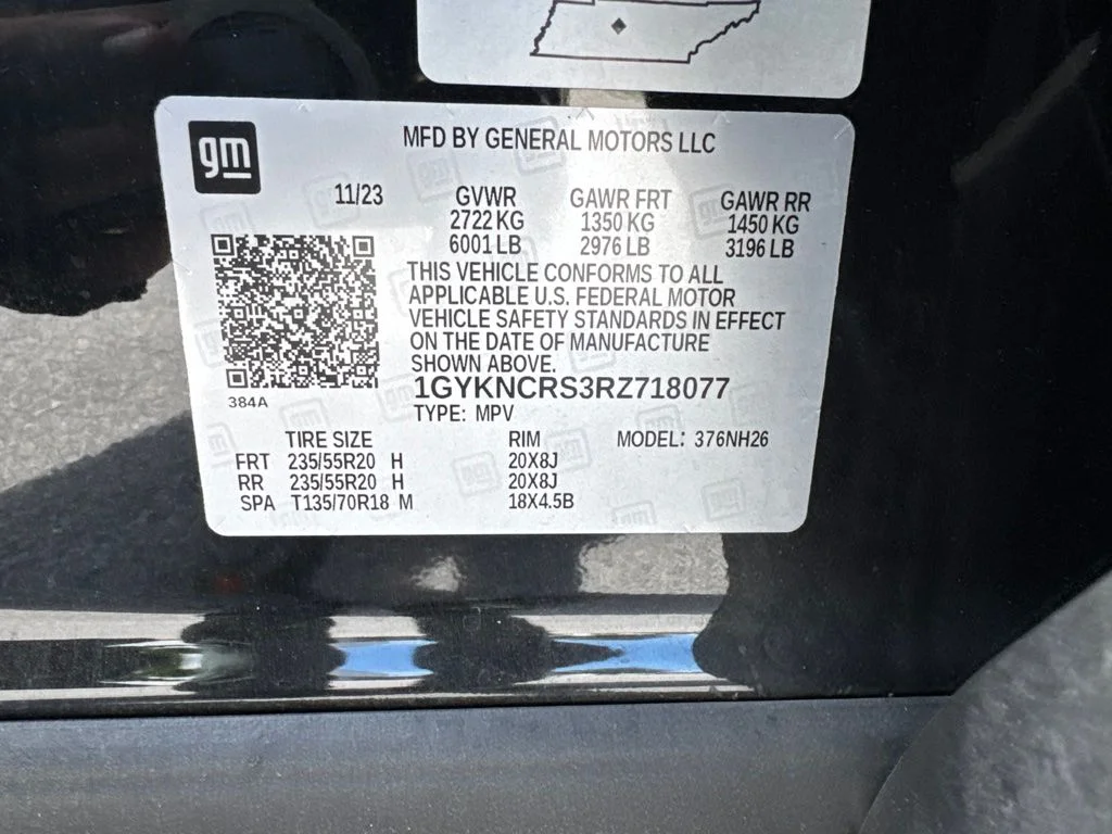 Used 2024 Black Metallic Cadillac Premium Luxury image 14