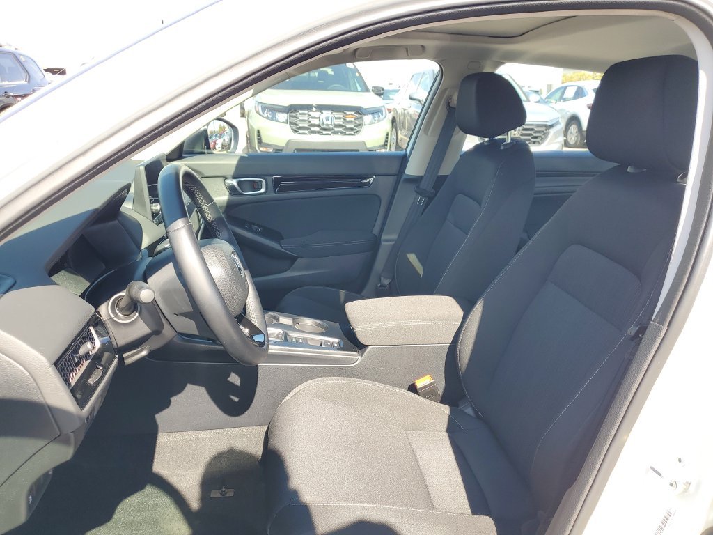 2024 Honda Civic EX - Photo 8