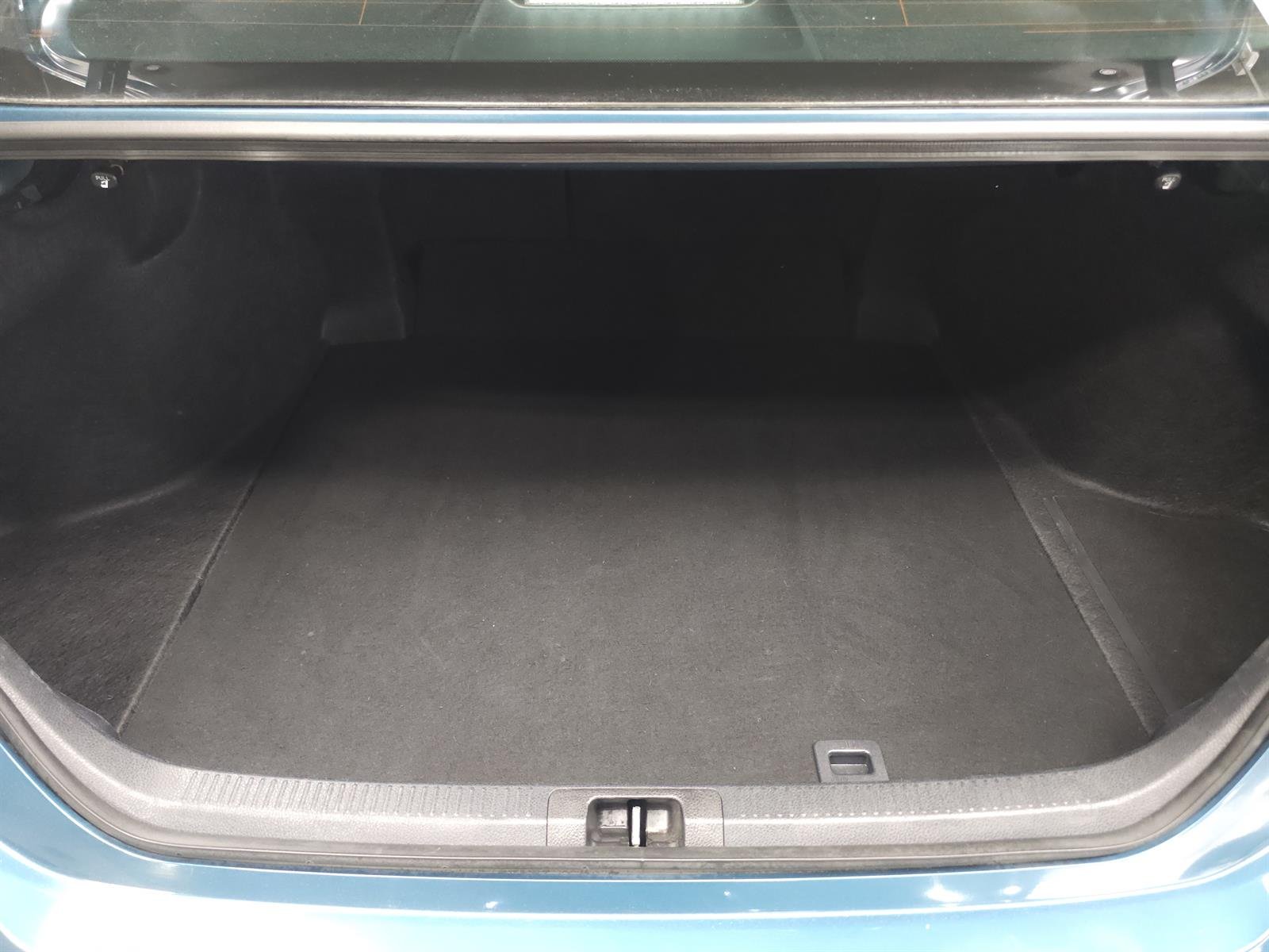 Certified Used 2025  Toyota SE image 10
