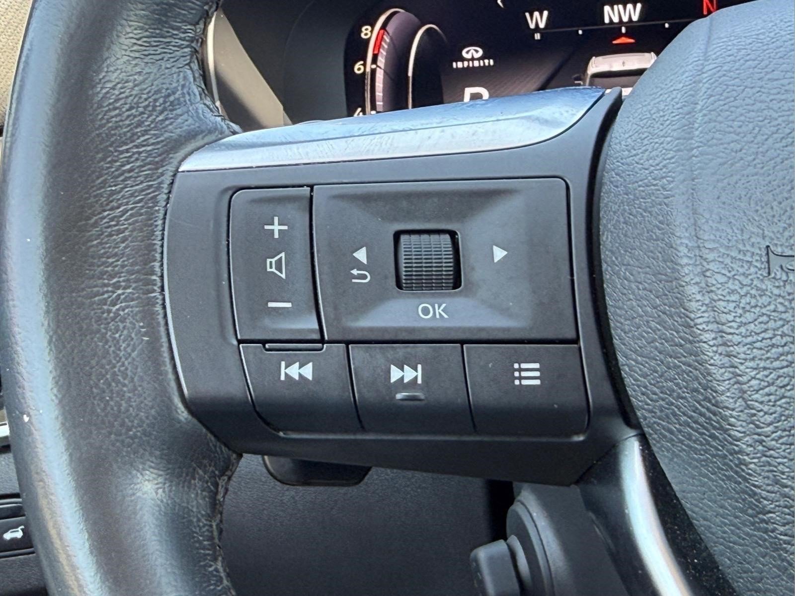 Used 2023 Mineral Black INFINITI LUXE image 28