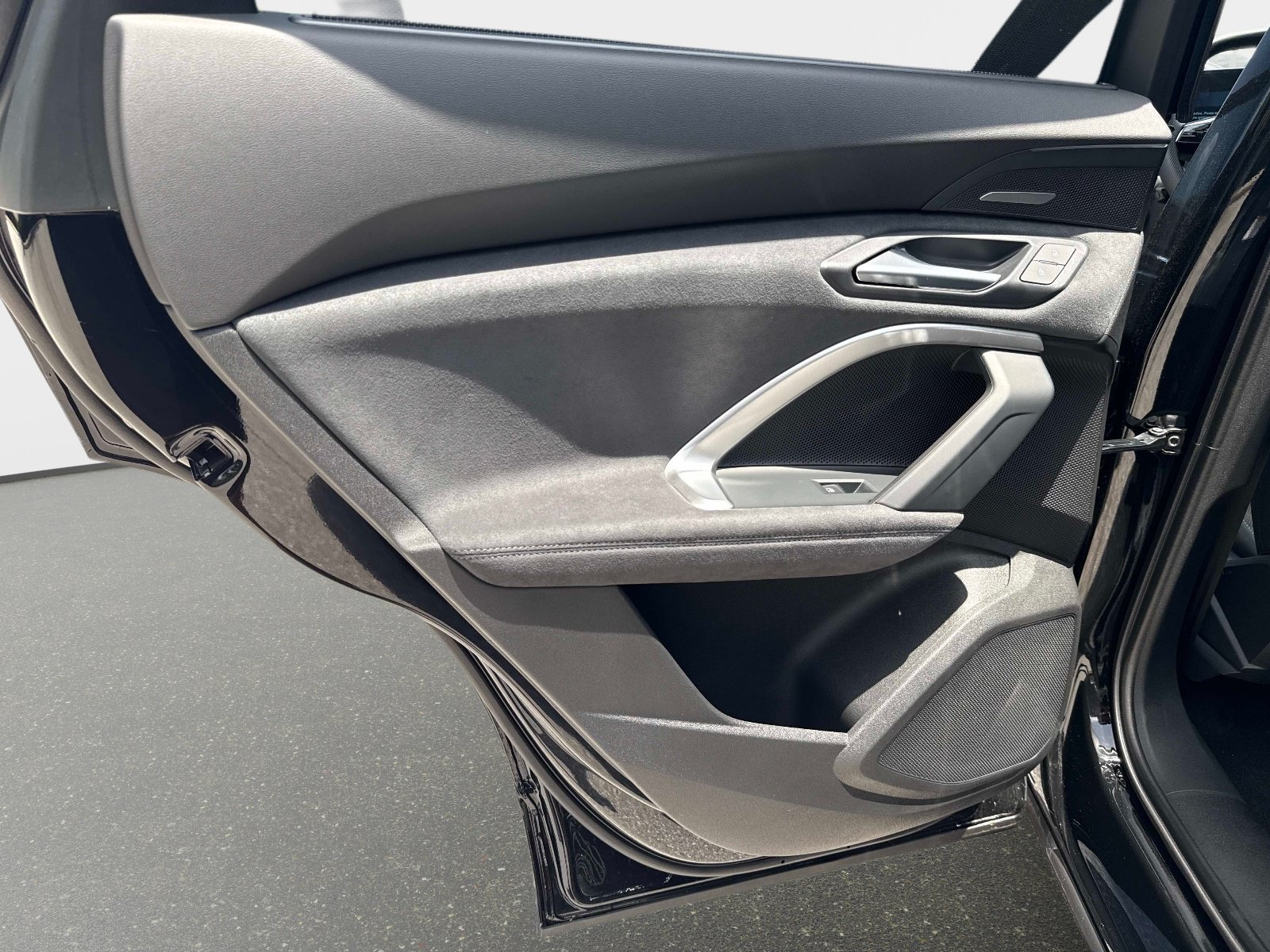 2026 Audi SQ5 Premium Plus - Photo 11