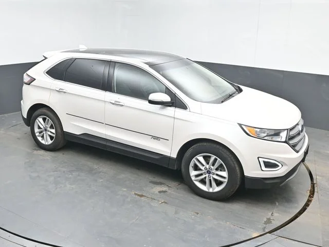 2017 Ford Edge